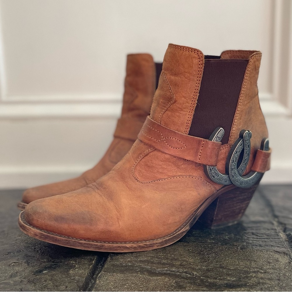 Free People X Understated Leather Lady Luck Boot - Picture 2 of 4